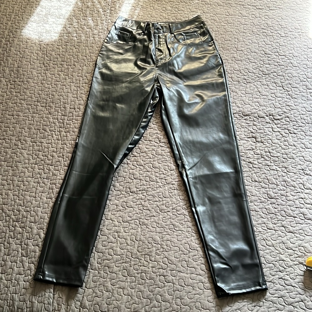 Vinyl pants S